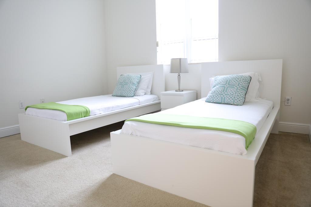 Dadeland Towers By Miami Vacations Aparthotel South Miami Room photo