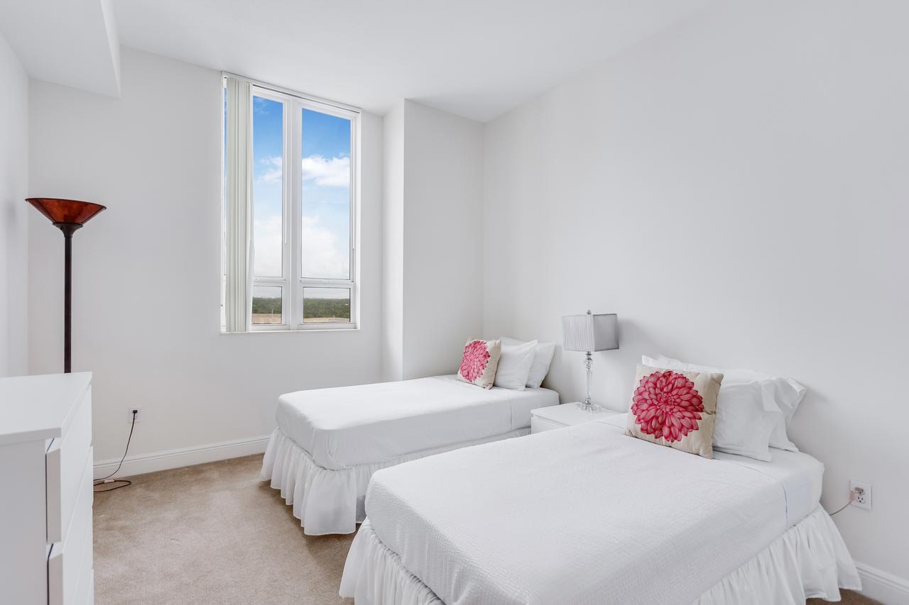 Dadeland Towers By Miami Vacations Aparthotel South Miami Exterior photo